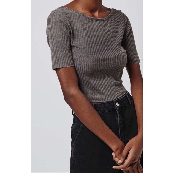 TOPSHOP Gray Crop Top! - Picture 2 of 5